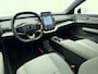 Volvo EX30 Extended Range Plus / Pine interieur / Getint glas / El. Trekhaak / 19'' / Zwart Dak / Harman & Kardon / El. Achterklep / ACC / BLIS /