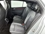 Volkswagen Golf 1.5 eTSI R-Line Business 150 PK | R-Line | Automaat | Panoramadak | Stoelverwarming | App Connect | Adaptive Cruise Control | Navigatie |