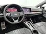 Volkswagen Golf 1.5 eTSI R-Line Business 150 PK | R-Line | Automaat | Panoramadak | Stoelverwarming | App Connect | Adaptive Cruise Control | Navigatie |