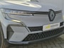 Renault Megane E-Tech EV60 Optimum Charge Iconic Automaat / Dealer onderhouden / Trekhaak / Pack Advanced Drive Assist / Elektrische stoelen / Massage functie / Actieradius 470 km / CCS snelladen / Stuur en Stoel verwarming /