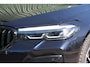 BMW 5-Serie Touring 530e xDrive M-SPORT, SOH 94% ZWART LEER, PANORAMADAK, NAVIGATIE, CAMERA