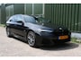 BMW 5-Serie Touring 530e xDrive M-SPORT, SOH 94% ZWART LEER, PANORAMADAK, NAVIGATIE, CAMERA