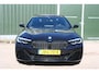 BMW 5-Serie Touring 530e xDrive M-SPORT, SOH 94% ZWART LEER, PANORAMADAK, NAVIGATIE, CAMERA
