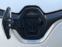 Renault Zoe R135 Intens 52 kWh / SOH 99 % / Koopaccu / 1e Eigenaar / Dealer Onderhouden / CCS Snelladen / Achteruitrijcamera / Stoel & Stuurverwarming / Apple Carplay & Android Auto / Dode Hoek Detectie / Navigatie / Parkeersensoren /