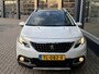 Peugeot 2008 1.2 Turbo 110 pk Allure | Full map Navigatie | LED-dagrijverlichting | 16 inch LM Velgen | Panorama-dak |  Grip Control | 4-seizoenen banden | Climate Control | Cruise Control | Hoge instap |