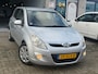 Hyundai i20 1.2i i-Motion/5drs/ nap/ dealeronderhouden/ 1jaar apk/ airco/ EL-ramen/ trekhaak/ zeer nette auto.