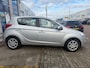 Hyundai i20 1.2i i-Motion/5drs/ nap/ dealeronderhouden/ 1jaar apk/ airco/ EL-ramen/ trekhaak/ zeer nette auto.