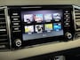 Skoda Karoq 1.5 150pk TSI ACT Business Edition Panoramadak | Parkeer Pakket | 	Navigatie Amundsen met 8" touchscreen