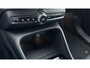 Volvo XC40 Recharge P8 AWD 78 kWh R-Design | Achteruitrijcamera | Parkeersensoren | BLIS | Navigatie | Harman Kardon Audio | Lichtmetalen Velgen 19 inch | Sportstoelen | Keyless Entry