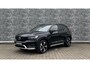 Volvo XC40 Recharge P8 AWD 78 kWh R-Design | Achteruitrijcamera | Parkeersensoren | BLIS | Navigatie | Harman Kardon Audio | Lichtmetalen Velgen 19 inch | Sportstoelen | Keyless Entry
