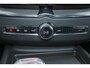 Volvo XC60 T6 Recharge AWD Plus Black Edition - IntelliSafe Assist & Surround - 22" 5-Dubbel Spaaks Glossy Black / Diamond Cut velgen - Harman/Kardon audio - Adaptieve LED koplampen - Parkeercamera achter - Verwarmde voorstoelen, stuur & achterbank - Parkeersensoren voor & achter - Elektr. bedienb. voorstoelen met geheugen - Draadloze tel. lader - Elektr. inklapbare trekhaak