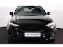 Volvo XC60 T6 Recharge AWD Plus Black Edition - IntelliSafe Assist & Surround - 22" 5-Dubbel Spaaks Glossy Black / Diamond Cut velgen - Harman/Kardon audio - Adaptieve LED koplampen - Parkeercamera achter - Verwarmde voorstoelen, stuur & achterbank - Parkeersensoren voor & achter - Elektr. bedienb. voorstoelen met geheugen - Draadloze tel. lader - Elektr. inklapbare trekhaak