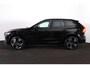 Volvo XC60 T6 Recharge AWD Plus Black Edition - IntelliSafe Assist & Surround - 22" 5-Dubbel Spaaks Glossy Black / Diamond Cut velgen - Harman/Kardon audio - Adaptieve LED koplampen - Parkeercamera achter - Verwarmde voorstoelen, stuur & achterbank - Parkeersensoren voor & achter - Elektr. bedienb. voorstoelen met geheugen - Draadloze tel. lader - Elektr. inklapbare trekhaak