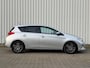 Toyota Auris 1.8 Hybrid Dynamic|Keyless|Cruise|Camera|Clima