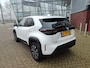 Toyota Yaris Cross 1.5 Hybrid FIRST EDITION NL-AUTO 1E-EIG KEYLESS NAVI CLIMA AD-CRUISE LED 17'' LM-VELGEN CAMERA APPLE/ANDROID PRIVACY GLASS