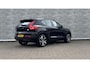 Volvo XC40 Recharge P8 AWD 78 kWh R-Design | Parkeersensoren | Harman Kardon Audio | Keyless Entry | Lichtmetalen Velgen 20 inch | Navigatie | BLIS | Elektrische Achterklep