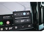 Volvo V60 T6 350PK Plug-in hybrid AWD Plus Dark | Adaptive Cruise & Pilot Assist | Stoelverwarming Voor & Achter | Stuurverwarming | Semi-Elektrische Trekhaak | Premium Audio by Harman Kardon | 360 Camera | Sportstoelen |
