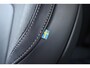 Volvo V60 T6 350PK Plug-in hybrid AWD Plus Dark | Adaptive Cruise & Pilot Assist | Stoelverwarming Voor & Achter | Stuurverwarming | Semi-Elektrische Trekhaak | Premium Audio by Harman Kardon | 360 Camera | Sportstoelen |