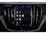 Volvo XC60 T6 Plug-in hybrid AWD Plus Dark | All-season banden | Adaptive Cruise & Pilot Assist | Panoramisch Schuif-/Kanteldak | 360-Camera | Draadloze Telefoonlader