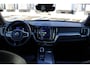 Volvo XC60 T6 Plug-in hybrid AWD Plus Dark | All-season banden | Adaptive Cruise & Pilot Assist | Panoramisch Schuif-/Kanteldak | 360-Camera | Draadloze Telefoonlader