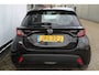 Mazda 2 Hybrid Toyota Yaris 1.5 Stuur- en Stoelverwarming l Apple Carplay/ Android auto l Keyless l Automaat l Parkeercamera l Cruise control l