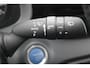 Mazda 2 Hybrid Toyota Yaris 1.5 Stuur- en Stoelverwarming l Apple Carplay/ Android auto l Keyless l Automaat l Parkeercamera l Cruise control l