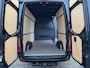 Mercedes-Benz Sprinter 319 3.0 CDI V6 L2H2 Automaat | Navi | Cruise | LED | Airco | Lichtmetaal | Trekhaak 3500KG | PDC | Camera