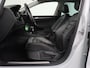 Volkswagen E-Golf e-Golf | Leder | Stoelverwarming | Warmtepomp | Camera | Adaptive cruise | Carplay | Virtual Cockpit | LED Plus | Climate control | Navigatie