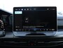 Volkswagen Golf GTE 1.5 eHybrid 272 PK | 18" inch velgen | Black style | Panoramadak | Trekhaak |
