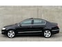 Volkswagen Passat 2.0 FSI Highline 150pk AUT 2006 Zwart NAP