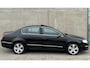 Volkswagen Passat 2.0 FSI Highline 150pk AUT 2006 Zwart NAP