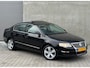 Volkswagen Passat 2.0 FSI Highline 150pk AUT 2006 Zwart NAP