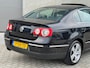 Volkswagen Passat 2.0 FSI Highline 150pk AUT 2006 Zwart NAP