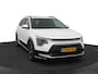 Kia Niro Hybrid 1.6 GDi DynamicPlusLine Automaat - Trekhaak - All Season - Schuif-/kanteldak - Stoel-/stuurverwarming - Head-Up Display - Fabrieksgarantie tot 04-2031