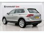 Volkswagen Tiguan 2.0 TSI 4MOTION Highline | Automaat | Pano | LED | Navi | App-connect | Camera | All-seasons | Elek. achterklep | Park Assist |