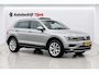 Volkswagen Tiguan 2.0 TSI 4MOTION Highline | Automaat | Pano | LED | Navi | App-connect | Camera | All-seasons | Elek. achterklep | Park Assist |