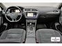 Volkswagen Tiguan 2.0 TSI 4MOTION Highline | Automaat | Pano | LED | Navi | App-connect | Camera | All-seasons | Elek. achterklep | Park Assist |