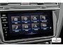 Volkswagen Tiguan 2.0 TSI 4MOTION Highline | Automaat | Pano | LED | Navi | App-connect | Camera | All-seasons | Elek. achterklep | Park Assist |