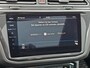 Volkswagen Tiguan 2.0 TSI 4MOTION Highline | Automaat | Pano | LED | Navi | App-connect | Camera | All-seasons | Elek. achterklep | Park Assist |