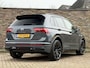 Volkswagen Tiguan 1.5 TSI DSG 2x R-LINE Panodak Trekhaak Black Style 20 Inch
