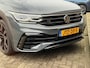 Volkswagen Tiguan 1.5 TSI DSG 2x R-LINE Panodak Trekhaak Black Style 20 Inch