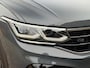 Volkswagen Tiguan 1.5 TSI DSG 2x R-LINE Panodak Trekhaak Black Style 20 Inch