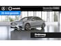 Mercedes-Benz A-klasse 180 Business Solution AMG | Panoramadak | Achteruitrijcamera | Apple Carplay | Stoelverwarming | Getint glas |