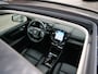 Volvo XC40 1.5 T5 Plug-in hybrid Ultimate Bright 262 Pk Automaat Navigatie / DAB / Apple Carplay / Camera / Leer / Pano-dak