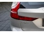 Volvo V60 2.0 B3 Core | Adaptive Cruise | BLIS | Stoelverwarming V/A | Stuurwielverwarming | Google Maps Navi | 17 inch