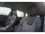 Volvo V60 2.0 B3 Core | Adaptive Cruise | BLIS | Stoelverwarming V/A | Stuurwielverwarming | Google Maps Navi | 17 inch