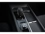 Volvo V60 2.0 B3 Core | Adaptive Cruise | BLIS | Stoelverwarming V/A | Stuurwielverwarming | Google Maps Navi | 17 inch
