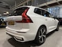 Volvo XC60 2.0 T6 Plug-in AWD Plus Dark, Massage, Luchtvering, Trekhaak
