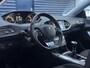 Peugeot 308 SW 1.2 PureTech Blue Lease Executive | Trekhaak | Adaptive Cruise Control | Parkeercamera/-sensoren | Navigatie | Climate Control |