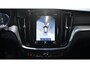 Volvo V60 2.0 T6 Recharge AWD R-Design Black-line private-glas Navigatie electr achterklep afneembare trekhaak LED-verlichting DAB ECC Distronic 360 camera lane-assist PDC achter 19-inch lmv